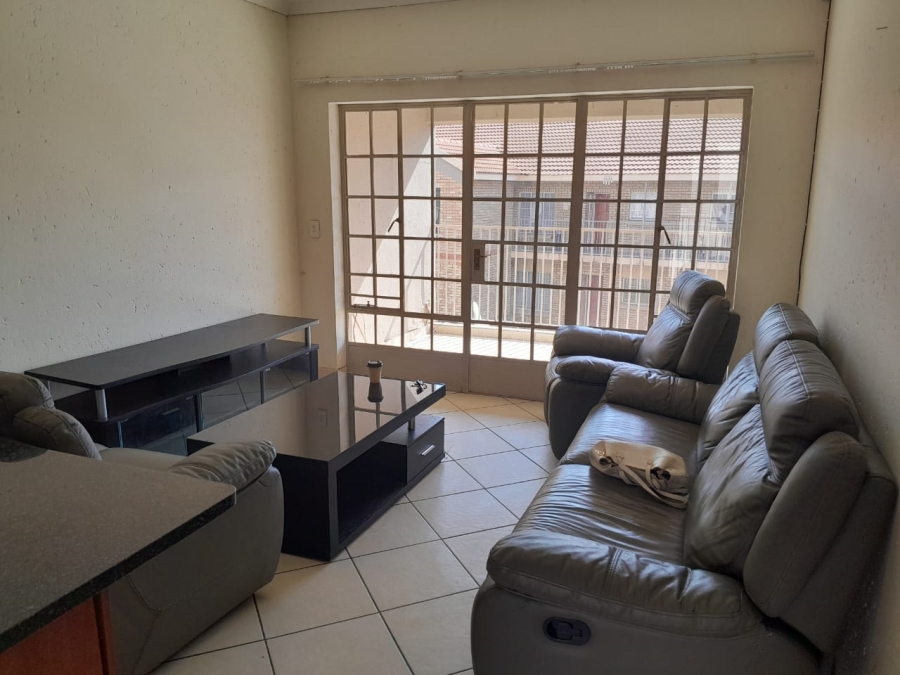 2 Bedroom Property for Sale in Waterval East North West